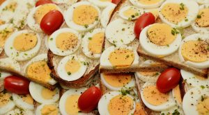 sliced eggs on bread